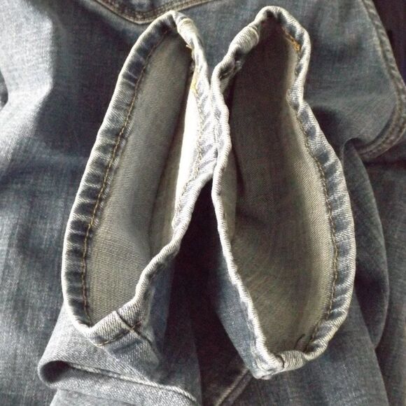 LEVI'S Jeans, 30, Classic Straight, Zipper fly, 5 pockets, Blue, Cotton Blend - Picture 8 of 14